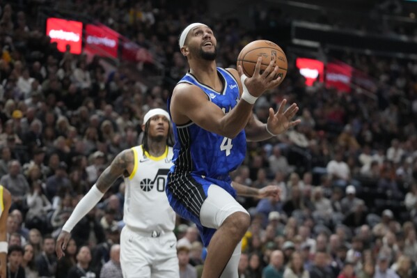 Paolo Banchero scores 30 points Magic beat Jazz 115 113 AP News